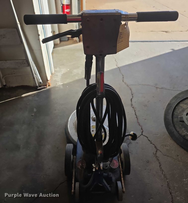 image for item DZ3730 (4) floor buffers