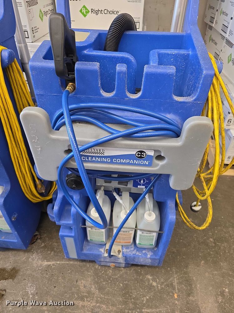 image for item DZ3731 (4) Hillyard C3 cleaning carts