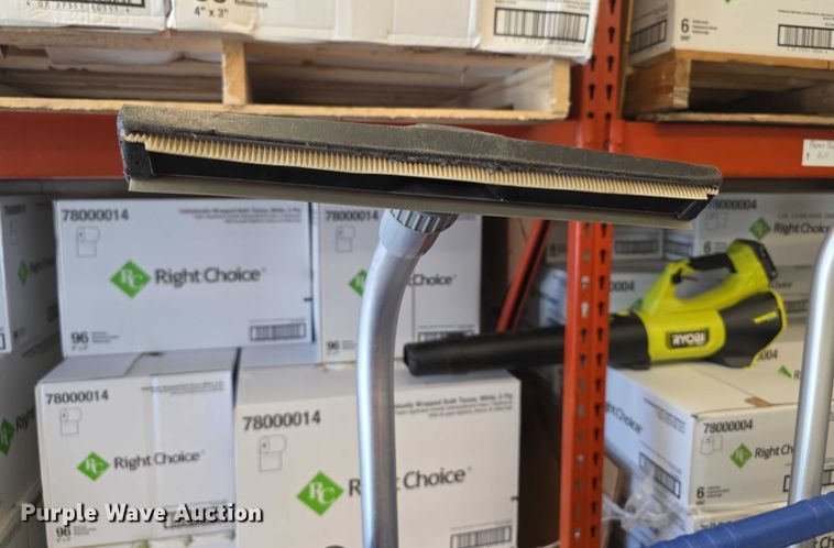 image for item DZ3731 (4) Hillyard C3 cleaning carts