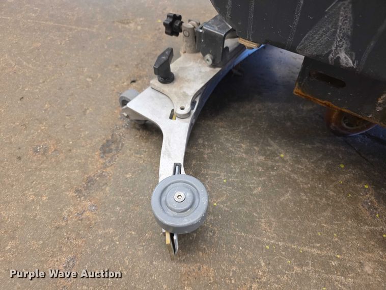 image for item DZ3732 Advance Affinity 20R ecoflex floor scrubber