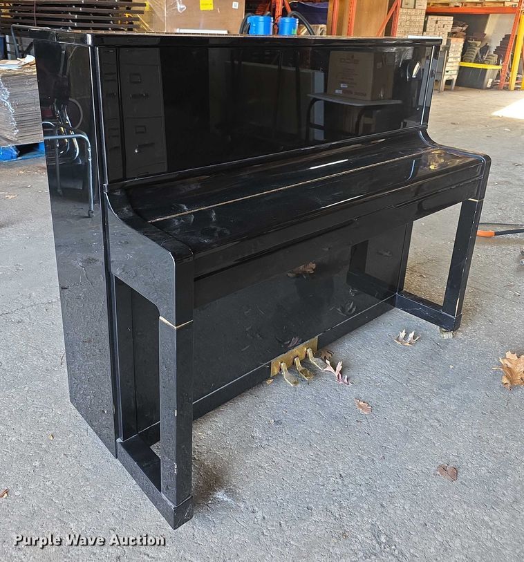image for item DZ3739 Baldwin piano