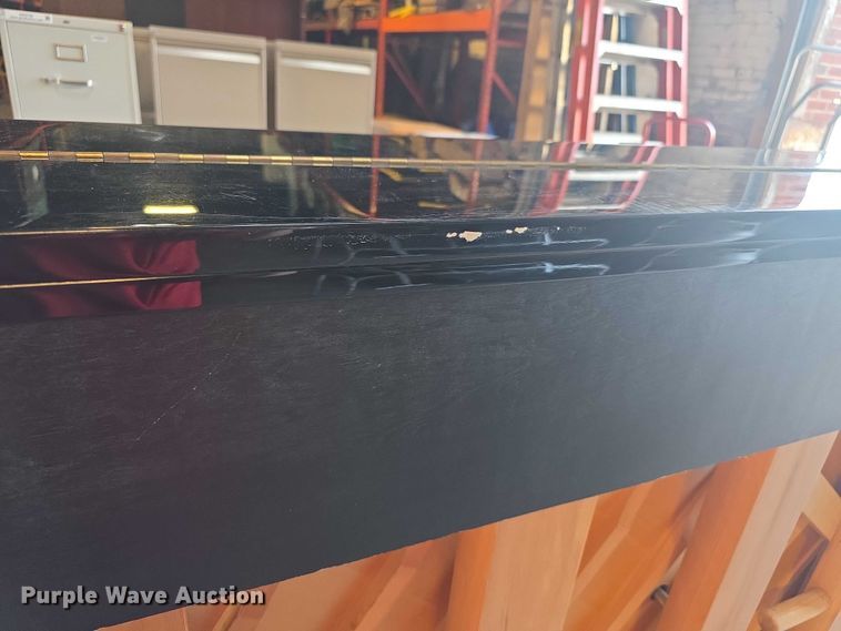 image for item DZ3739 Baldwin piano