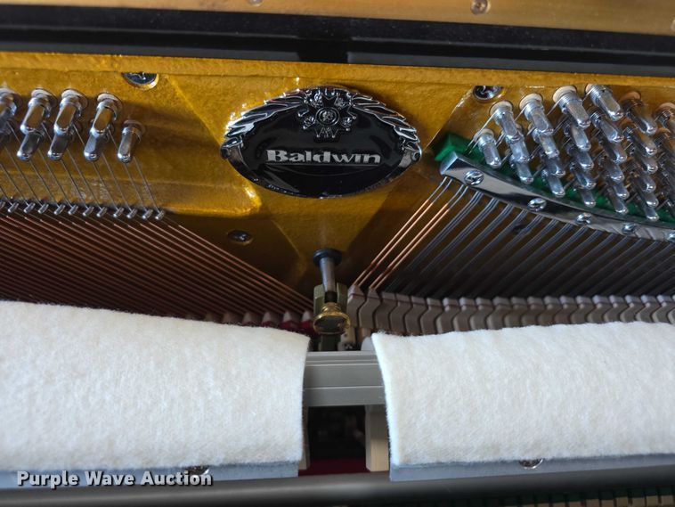 image for item DZ3739 Baldwin piano