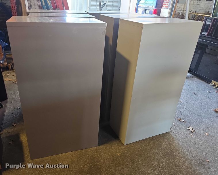 image for item DZ3740 Office equipment