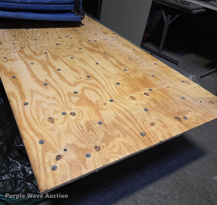 image for item DZ3742 Climbing wall