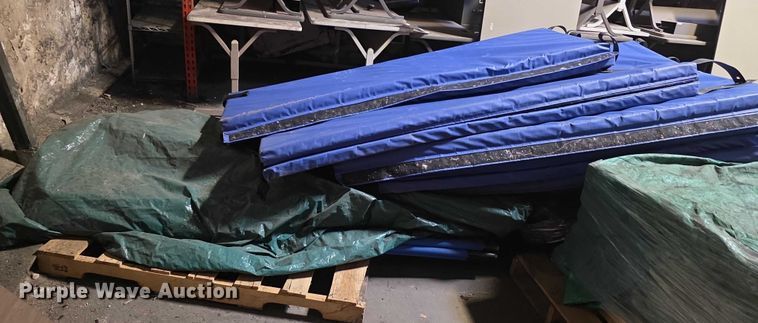 image for item DZ3742 Climbing wall