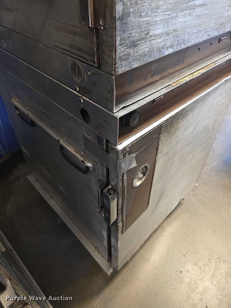 image for item DZ3745 (14)  Cres Cor food warmers