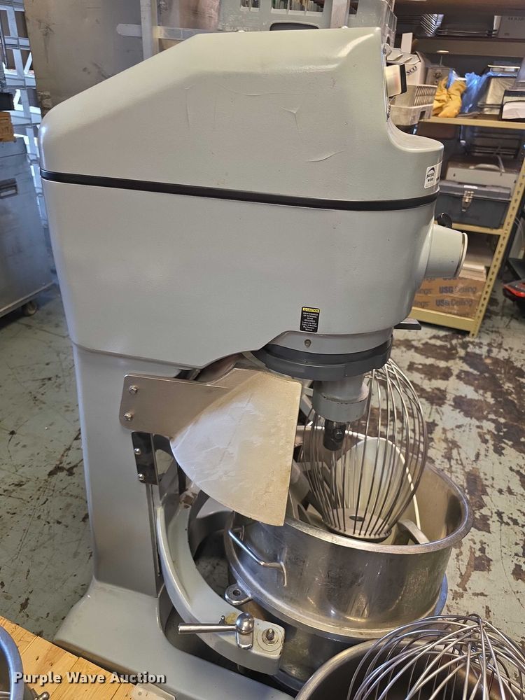 image for item DZ3746 Globe SP60 mixer