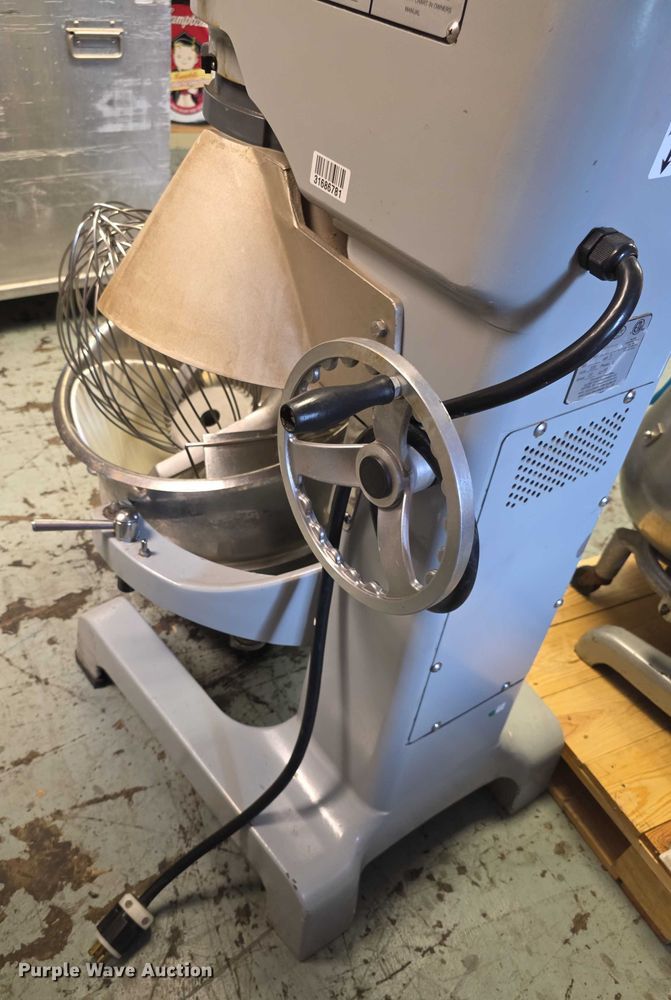 image for item DZ3746 Globe SP60 mixer