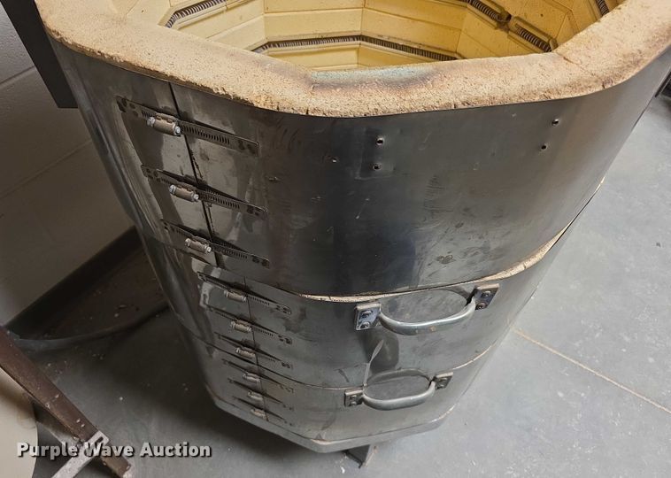 image for item DZ3759 L&L J230VHD kiln