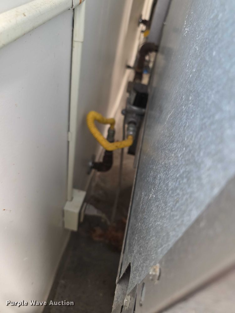 image for item DZ3761 Royal stove