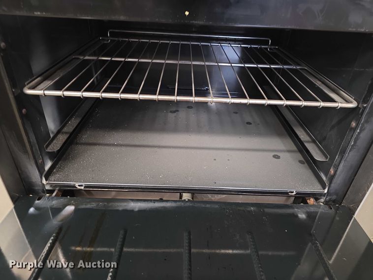 image for item DZ3763 Royal stove