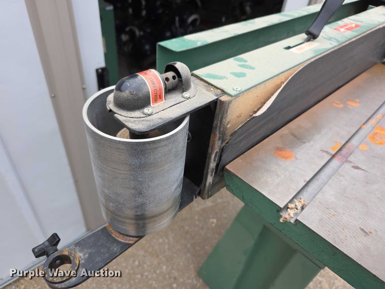 image for item DZ3765 International General 15005M1  belt sander