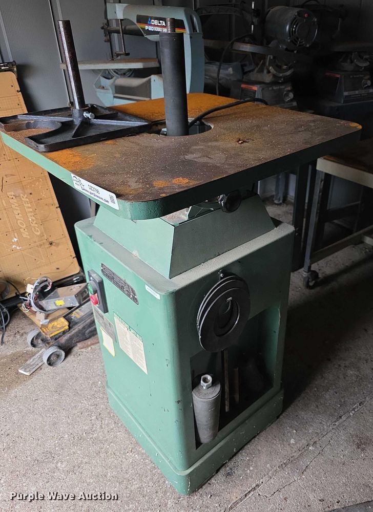 image for item DZ3766 International General 15020M1 oscillating spindle sander