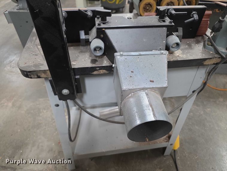 image for item DZ3769 Delta router