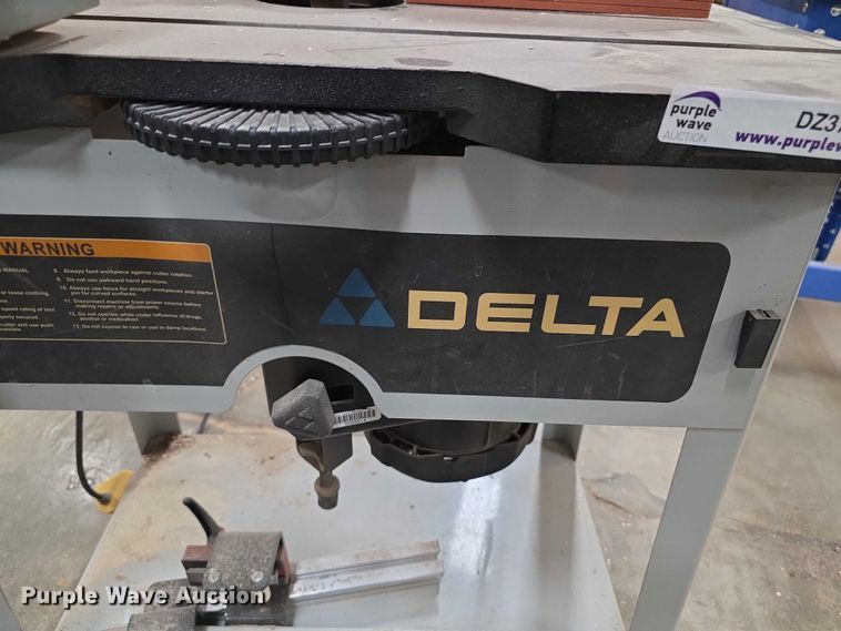 image for item DZ3769 Delta router