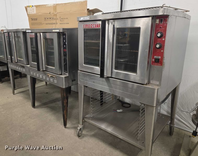 image for item DZ3771 (3) Blodgett convection ovens