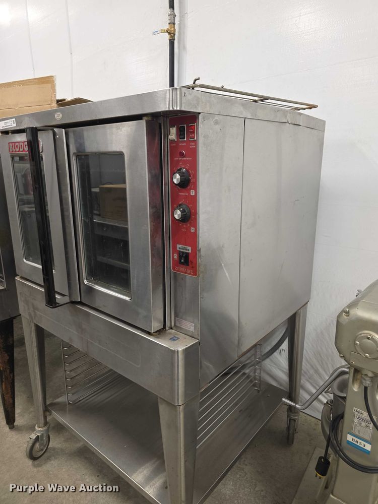 image for item DZ3771 (3) Blodgett convection ovens