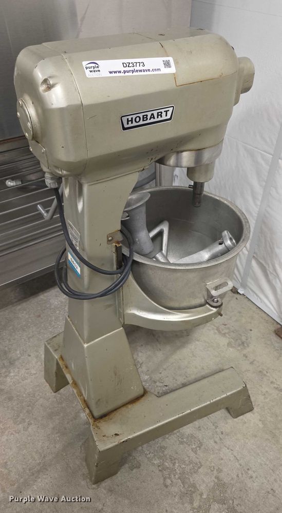 image for item DZ3773 Hobart A200E  mixer