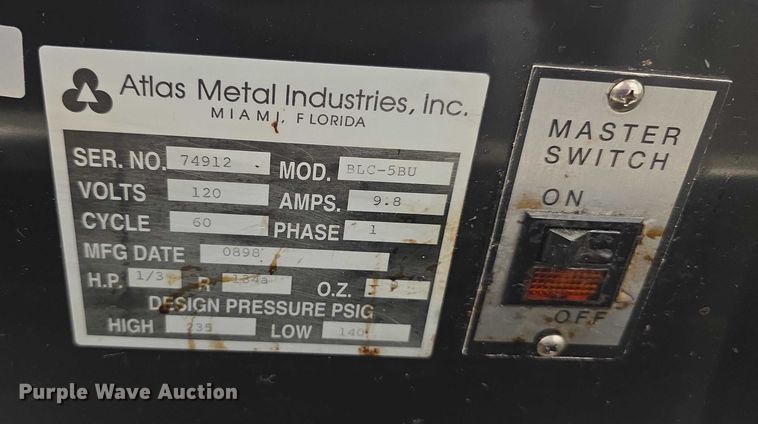 image for item DZ3774 (3) food service stations