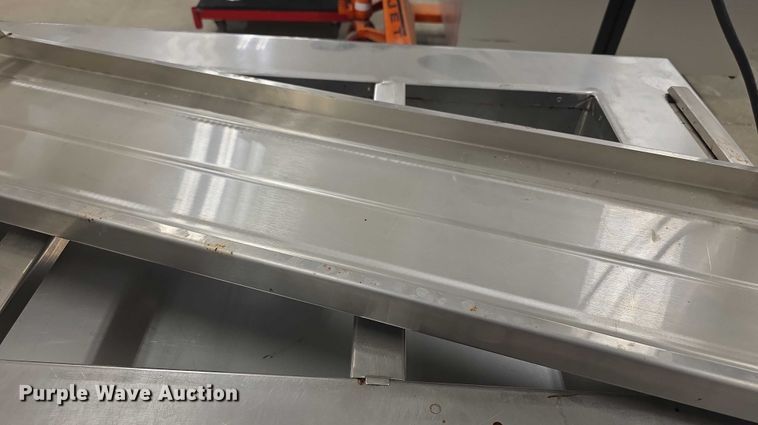 image for item DZ3774 (3) food service stations