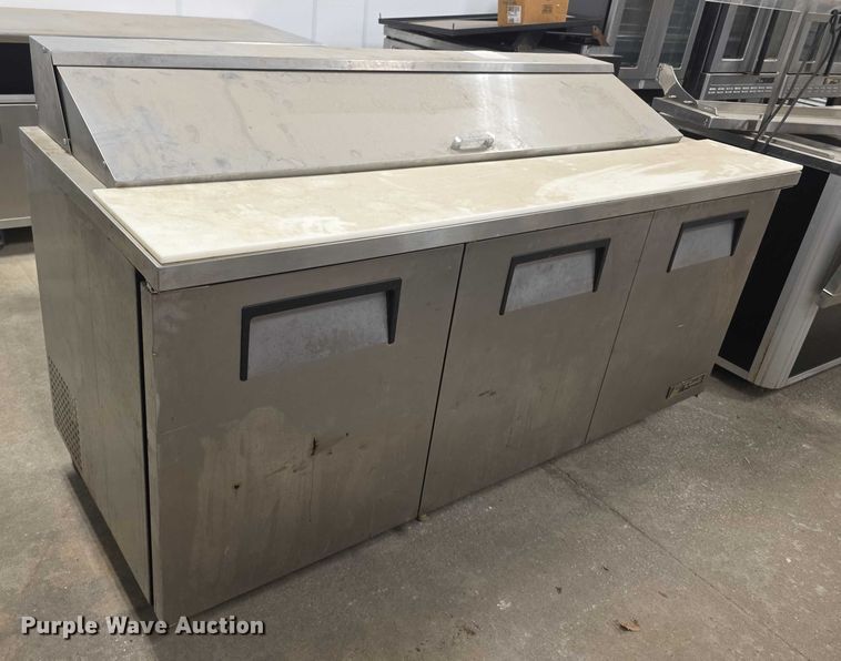 image for item DZ3774 (3) food service stations