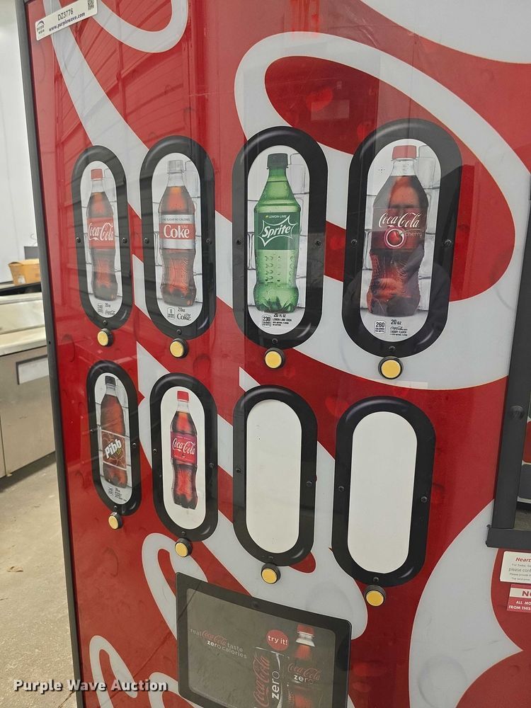 image for item DZ3776 Coca Cola 8-slotted soda machine RVCC6608 vending machine
