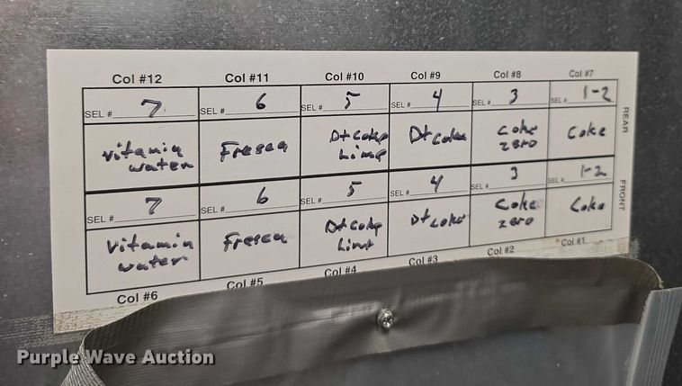 image for item DZ3776 Coca Cola 8-slotted soda machine RVCC6608 vending machine