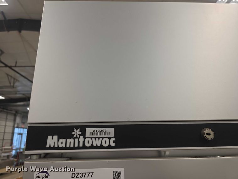 image for item DZ3777 Manitowoc AV2A  freezer