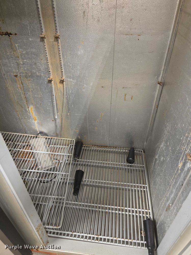 image for item DZ3777 Manitowoc AV2A  freezer