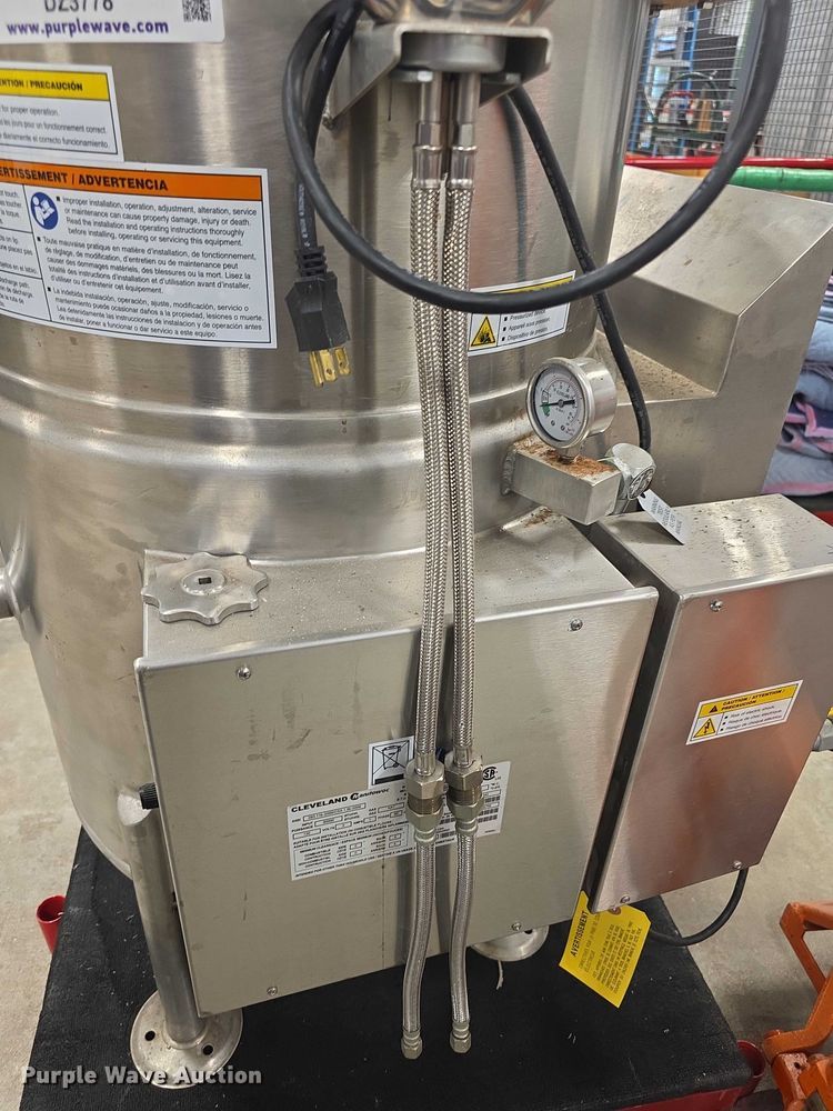 image for item DZ3778 Cleveland KGL25 soup kettle