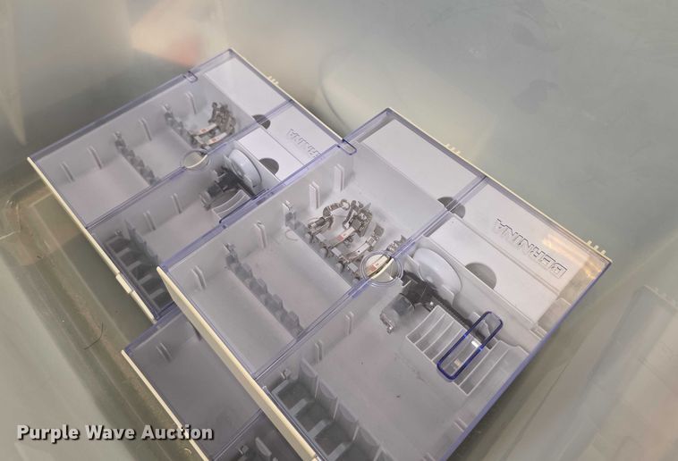 image for item DZ3785 Office equipment