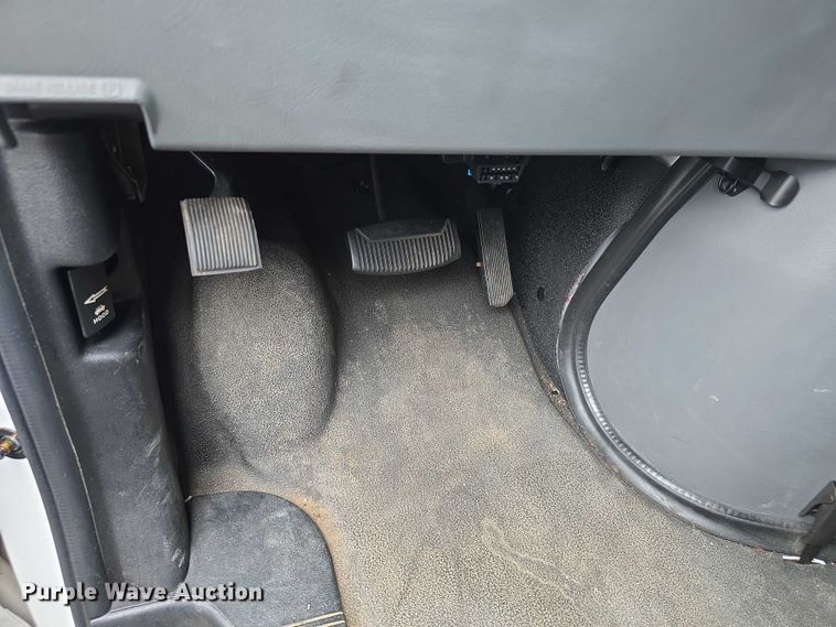 image for item DZ3787 2008 Ford E250 van