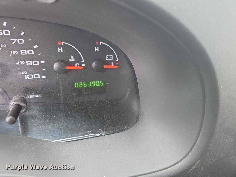 image for item DZ3787 2008 Ford E250 van