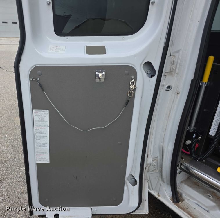 image for item DZ3787 2008 Ford E250 van