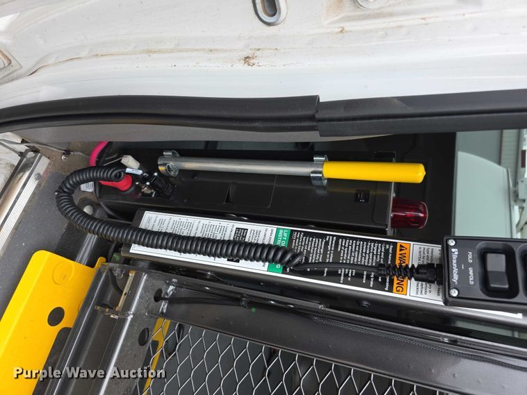 image for item DZ3787 2008 Ford E250 van