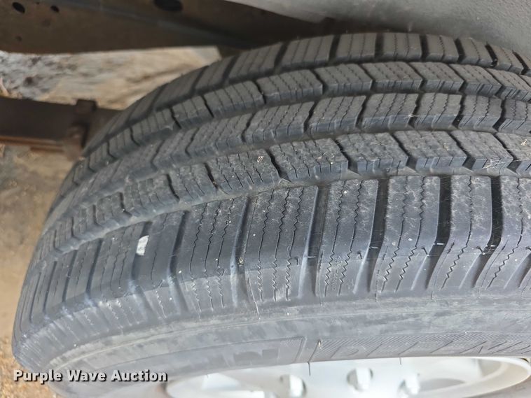 image for item DZ3787 2008 Ford E250 van