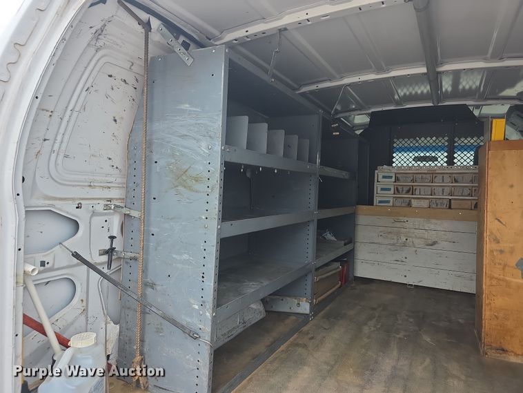 image for item DZ3788 2009 Ford E250 van