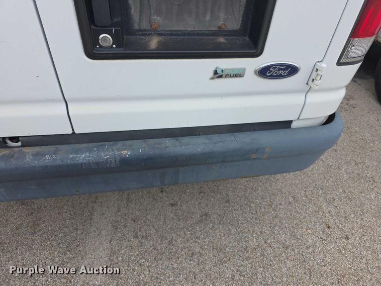 image for item DZ3789 2009 Ford E250 van