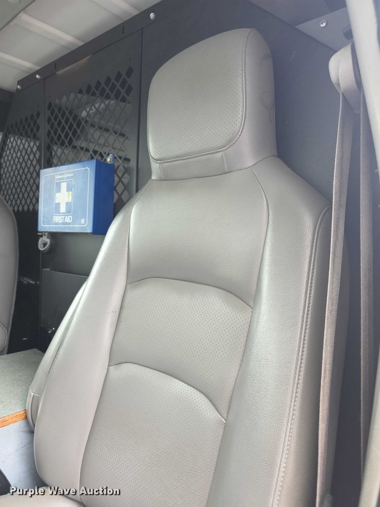 image for item DZ3789 2009 Ford E250 van