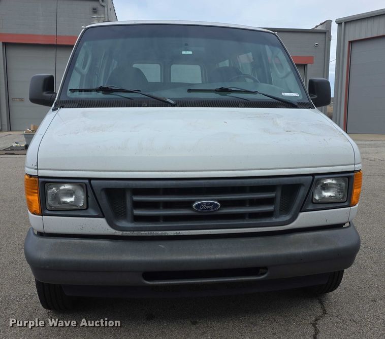 image for item DZ3790 2006 Ford E350 van