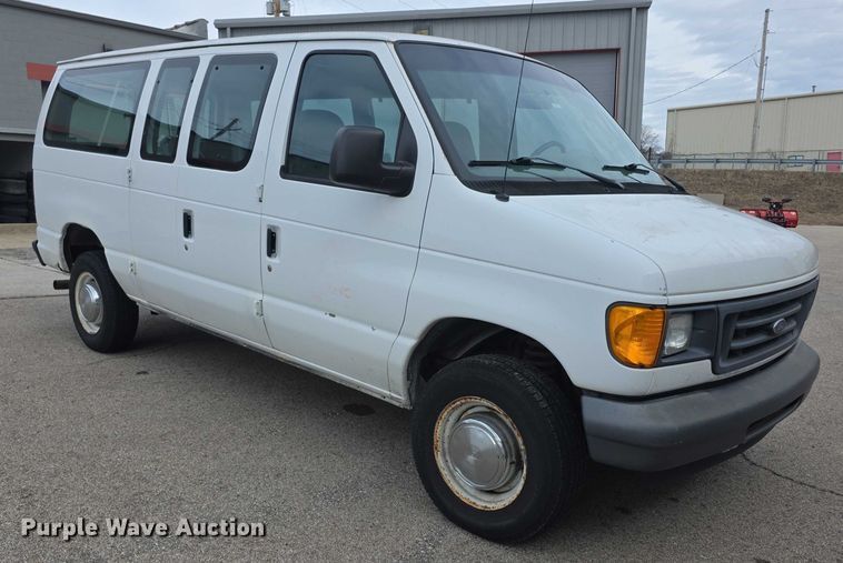 image for item DZ3790 2006 Ford E350 van