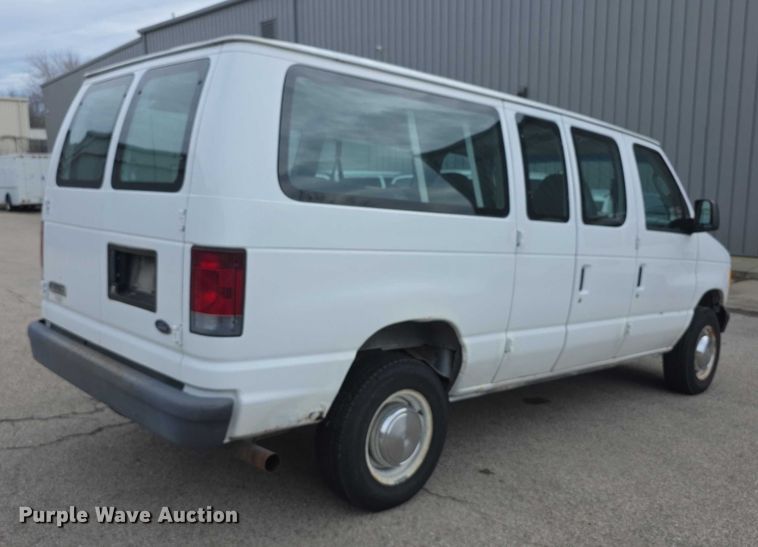 image for item DZ3790 2006 Ford E350 van