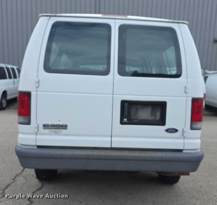 image for item DZ3790 2006 Ford E350 van