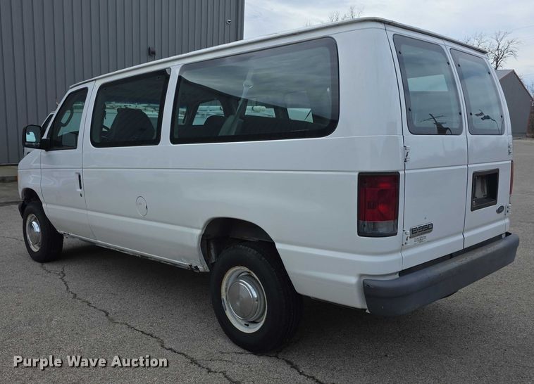 image for item DZ3790 2006 Ford E350 van
