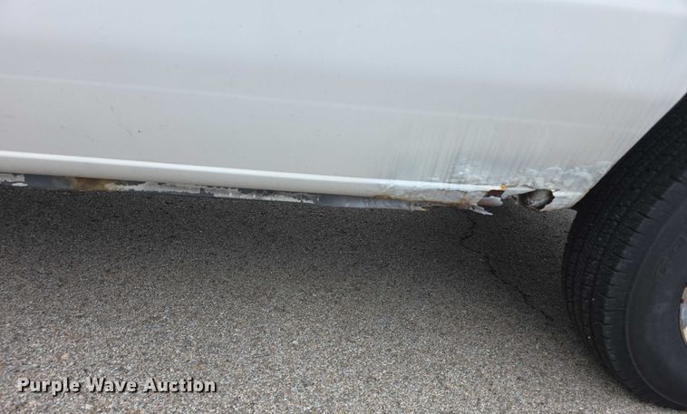 image for item DZ3790 2006 Ford E350 van