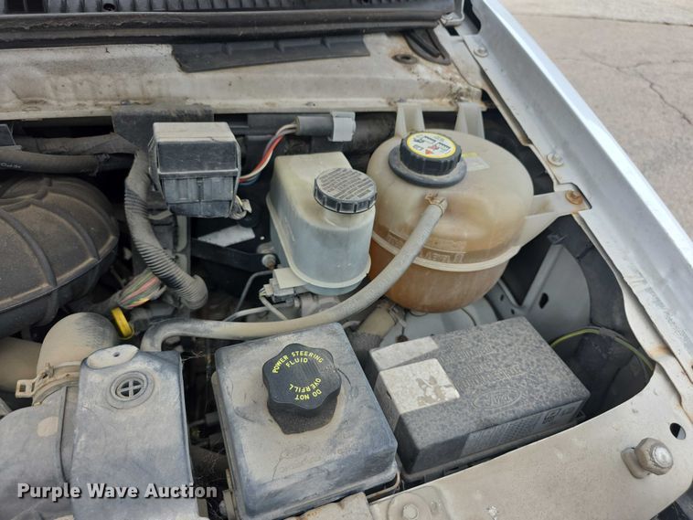 image for item DZ3790 2006 Ford E350 van