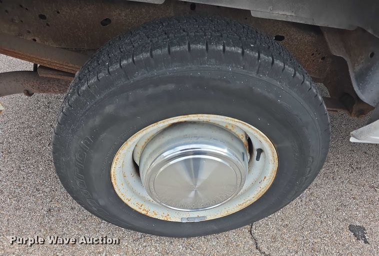 image for item DZ3790 2006 Ford E350 van