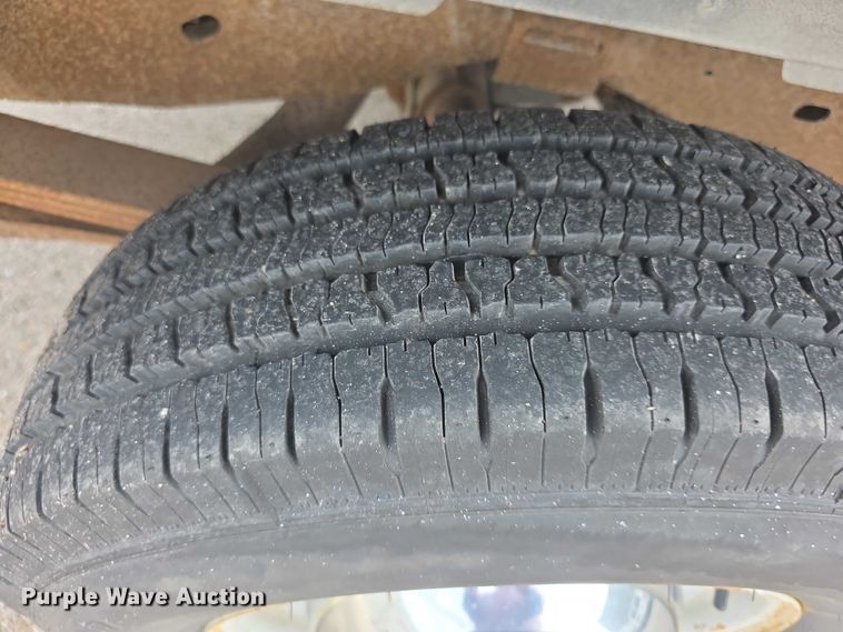 image for item DZ3790 2006 Ford E350 van