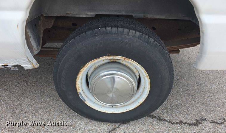 image for item DZ3790 2006 Ford E350 van